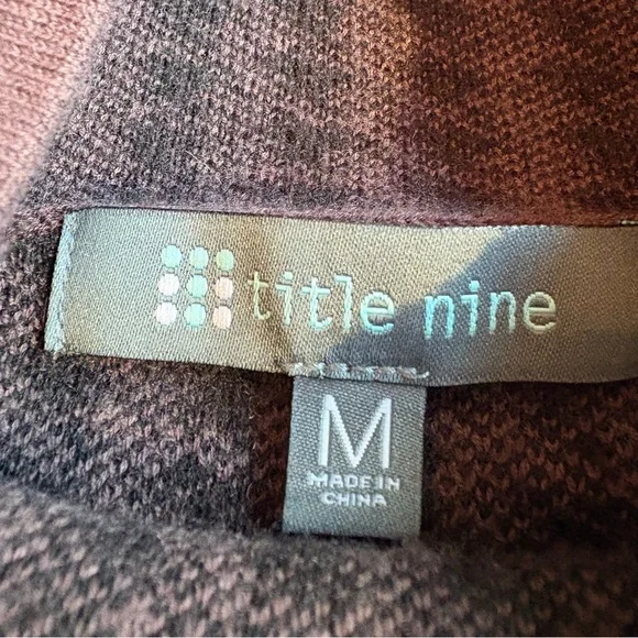 Title Nine Barra Houndstooth Tunic Sweater Dress Size M Brown Black Turtle Neck - Picture 2 of 16